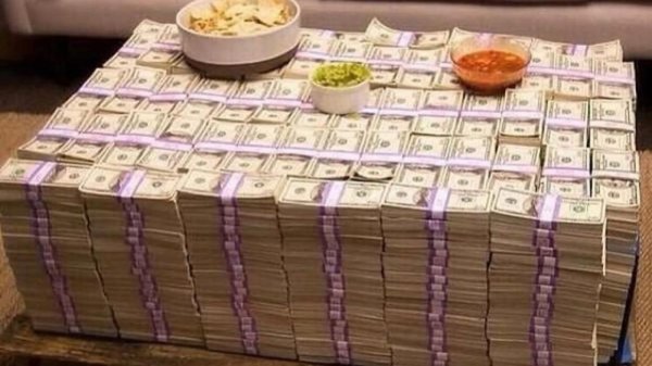 деньги богатство