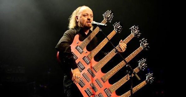 6 грифовая гитара