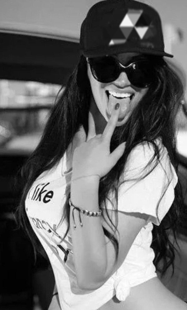 красивые дерзкие девушки