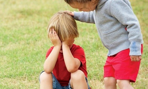 ребенок извиняется