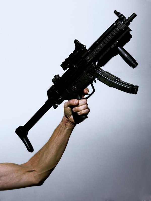 пулемет пистолет