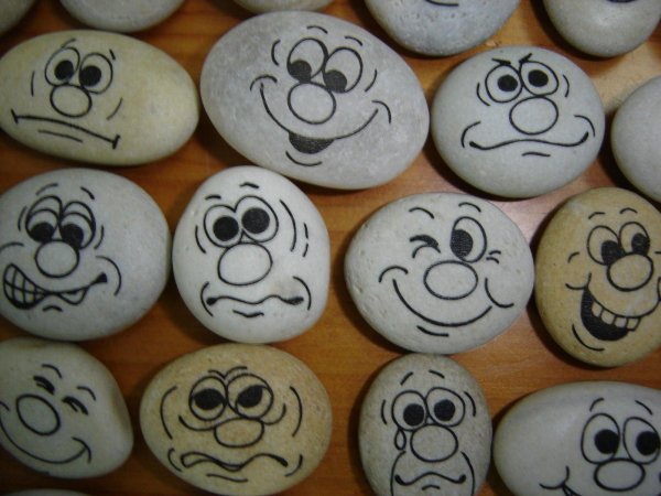 роспись камней