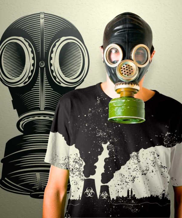 человек с противогазом