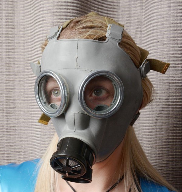 смешные противогазы