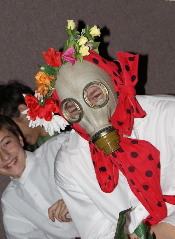 смешные противогазы