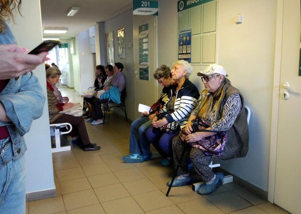 очередь к врачу