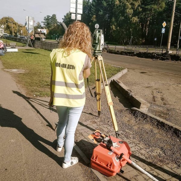 призма для тахеометра