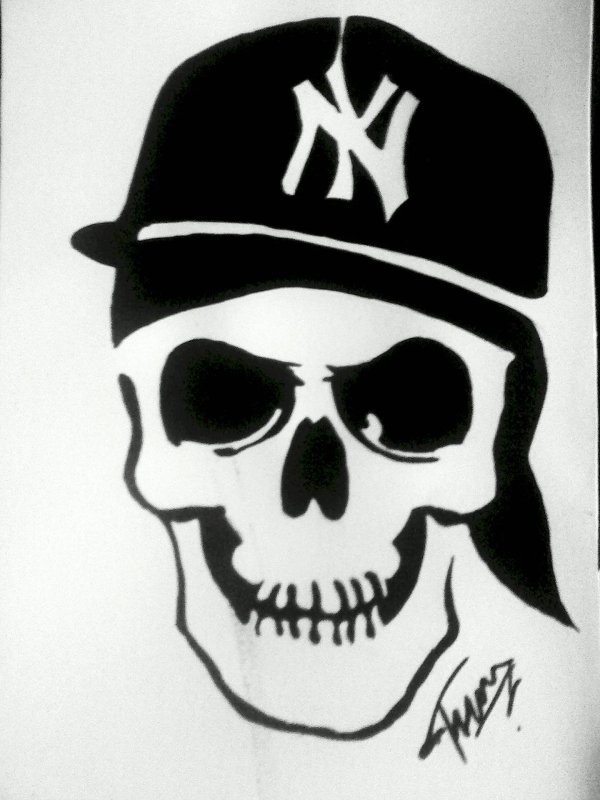 граффити череп