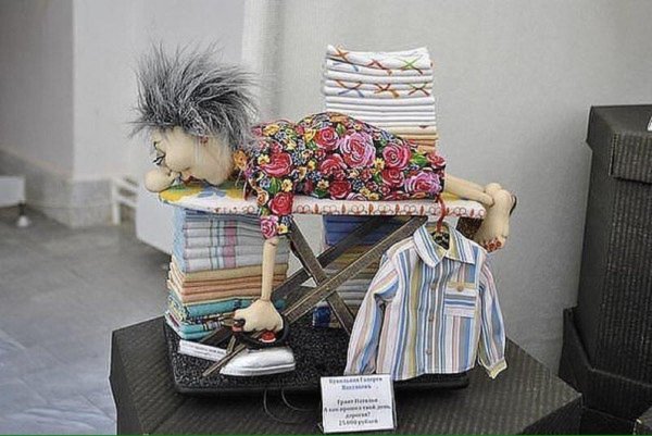 смешная кукла