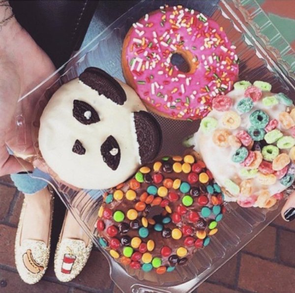 пончики донатс