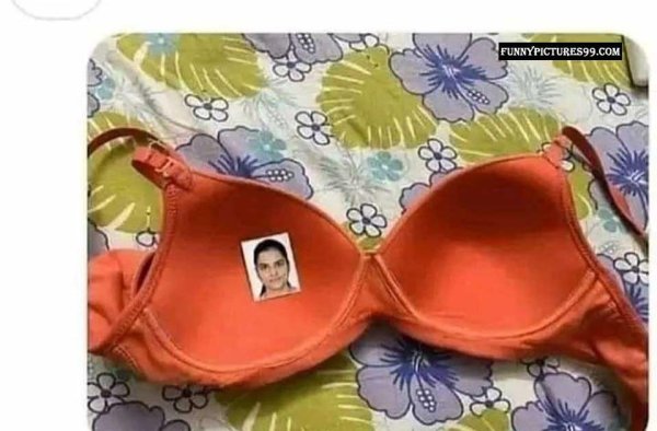 нижнее белье бюстгальтер