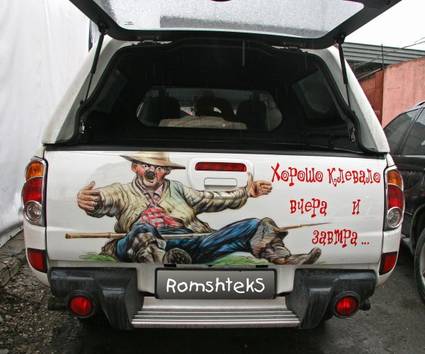 аэрография на пикапе