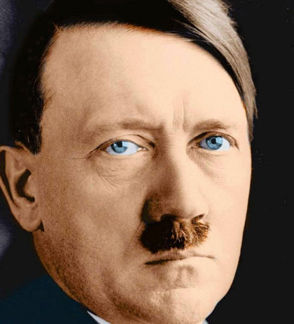 лицо гитлера