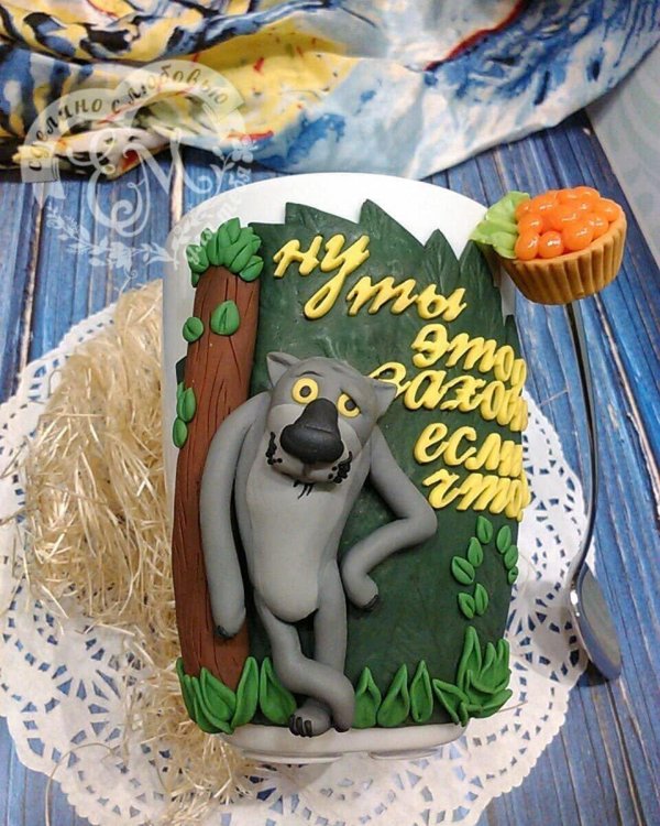 кружка с волком из полимерной глины