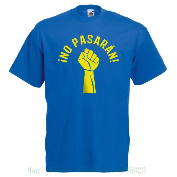 модные мужские футболки