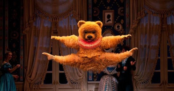 танцующий мишка