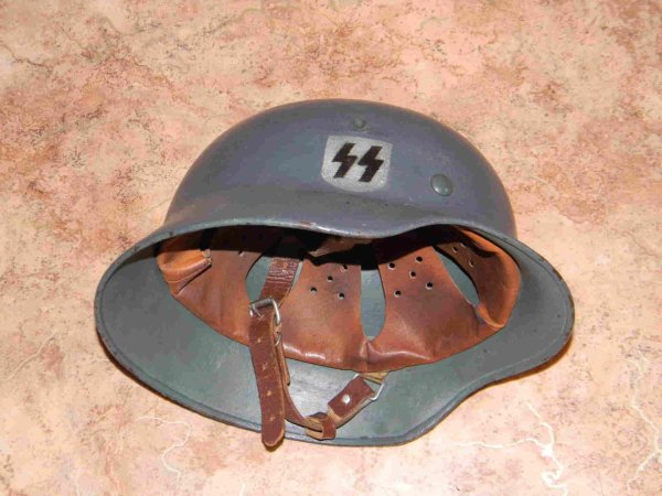 немецкая каска