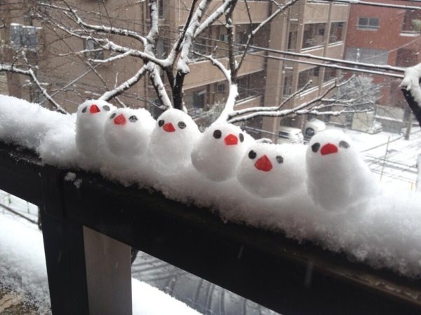 милые снеговики