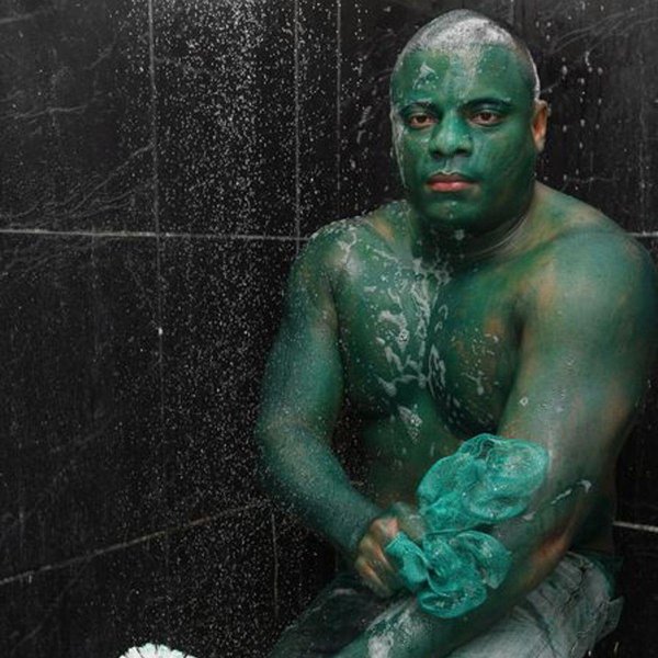 зеленый негр