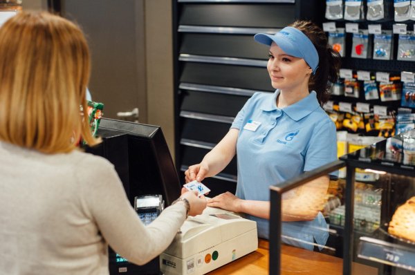 оператор кассир