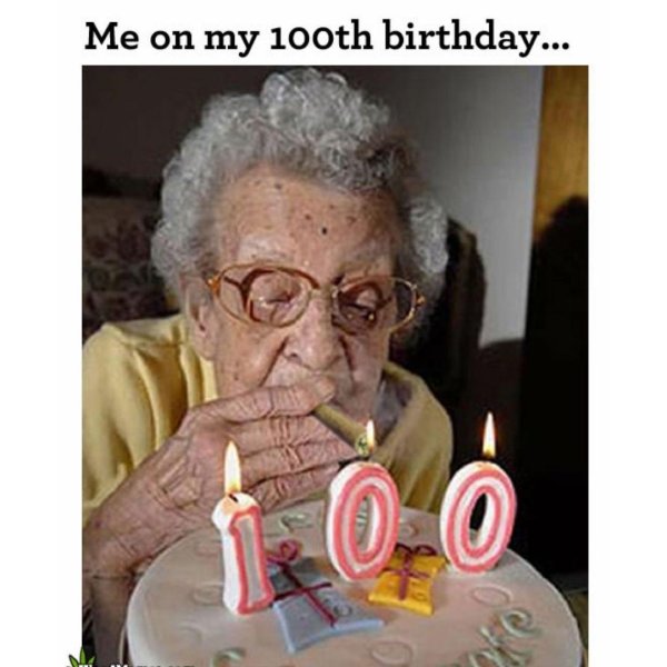 с др старушка