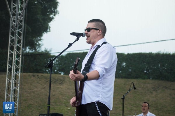 группа любэ и курган