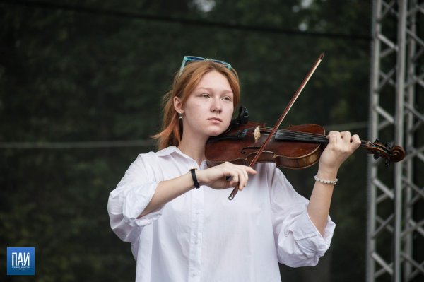 полина лундстрем скрипка