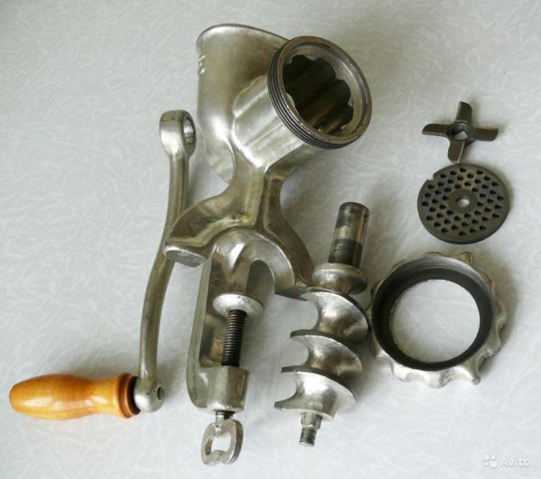 советская мясорубка электрическая эмш