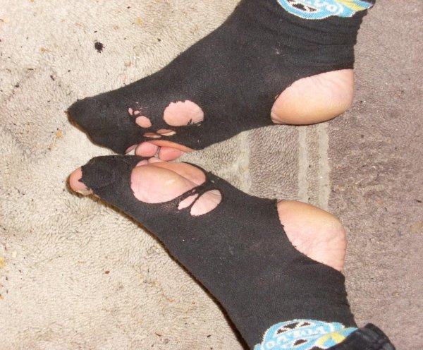 рваный носок