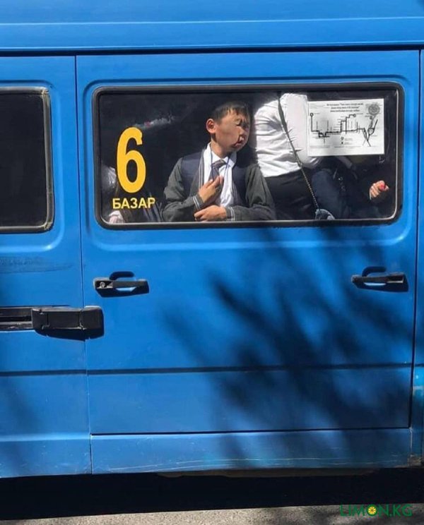 переполненная маршрутка