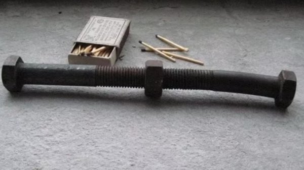 пугач трубка гвоздь резинка