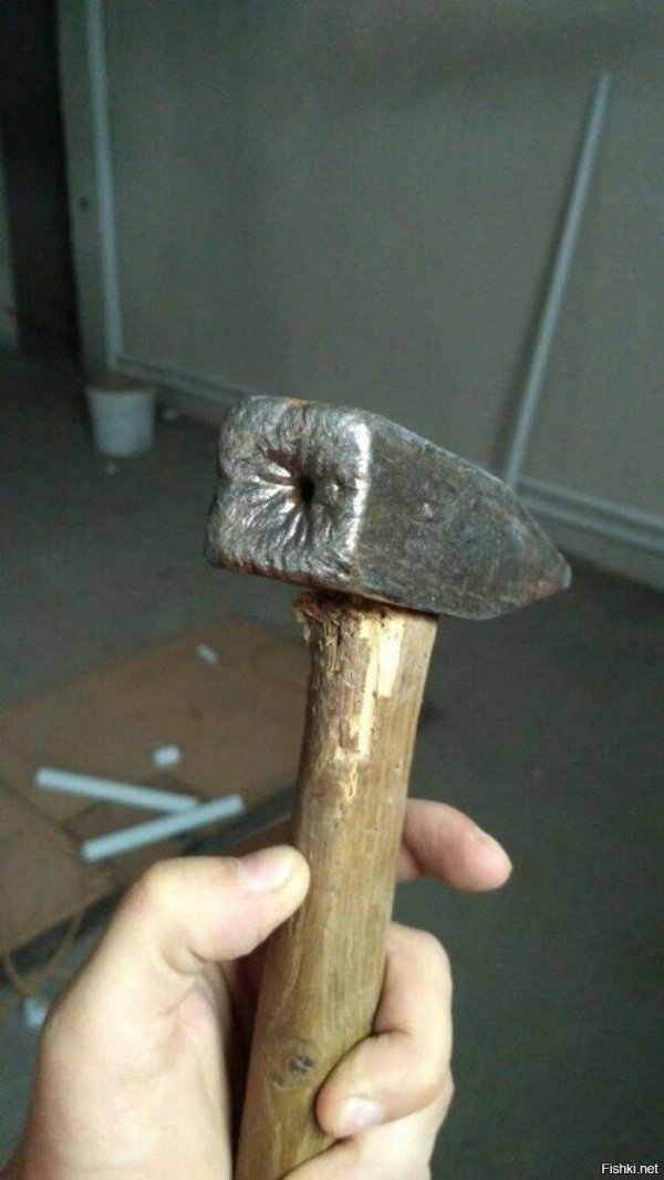 забитый гвоздь