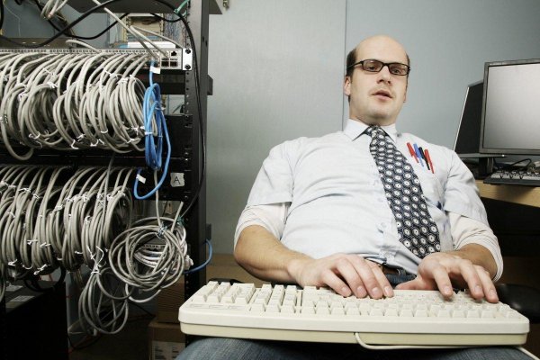 как стать сисадмином