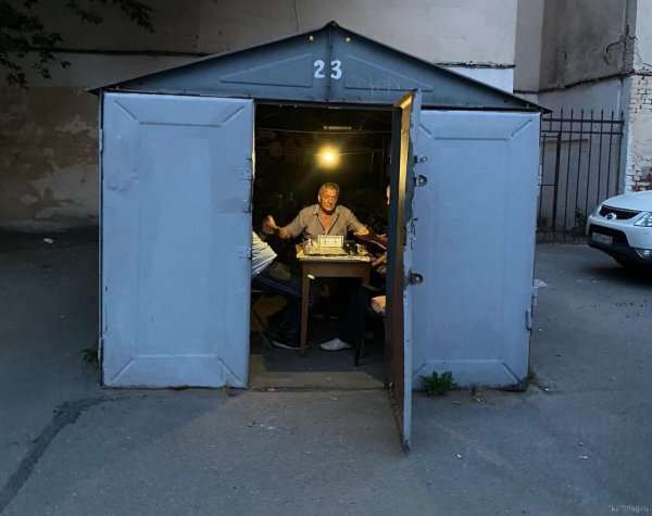 железные гаражи