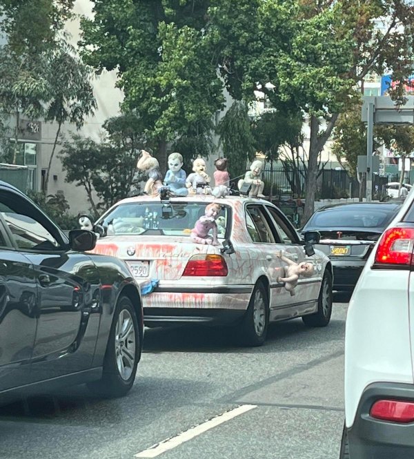 странные автомобили