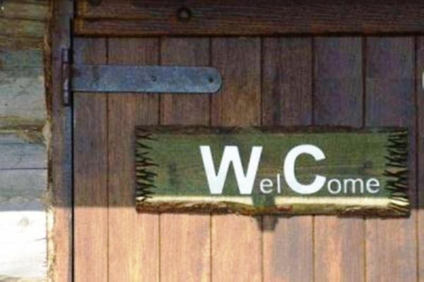welcome sign