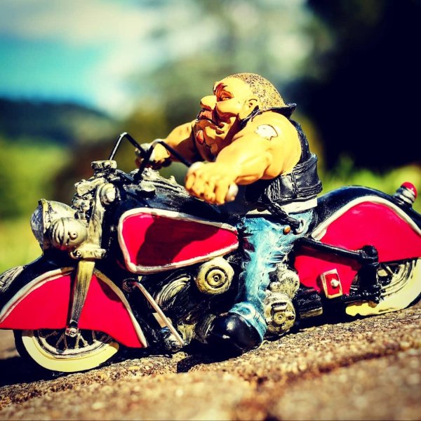 wstratford фигурка байкер