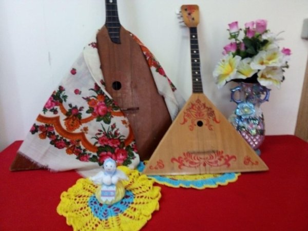 балалайка русская народная