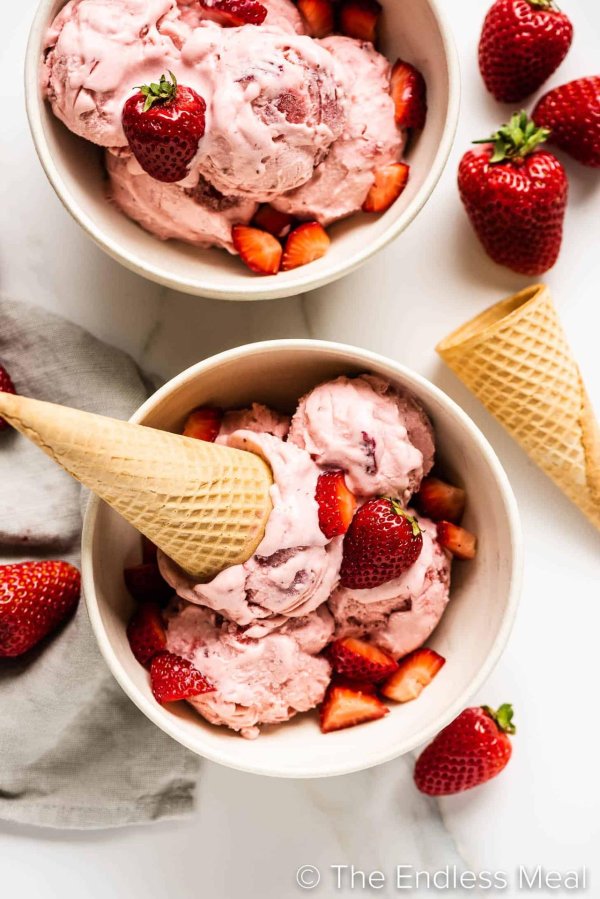 strawberry ice cream
