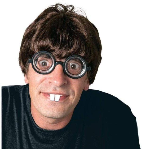 смешной очкарик