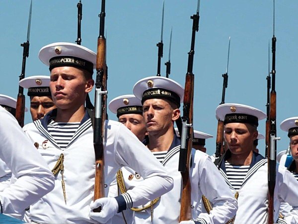 День русской тельняшки