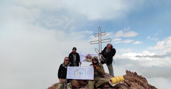 пик святой екатерины киргизия