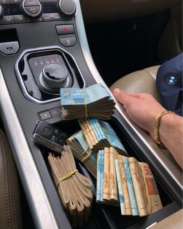 богатая машина