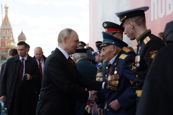 парад победы 2022 в москве путин