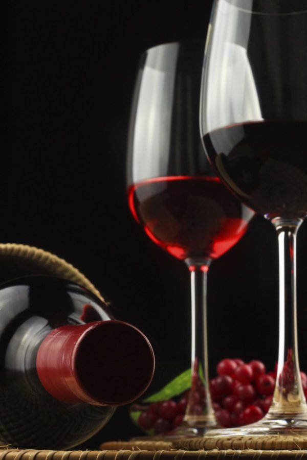 вино бокалы