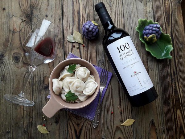 100 оттенков красного фанагория