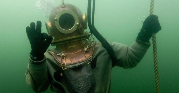водолазный скафандр трехболтовка