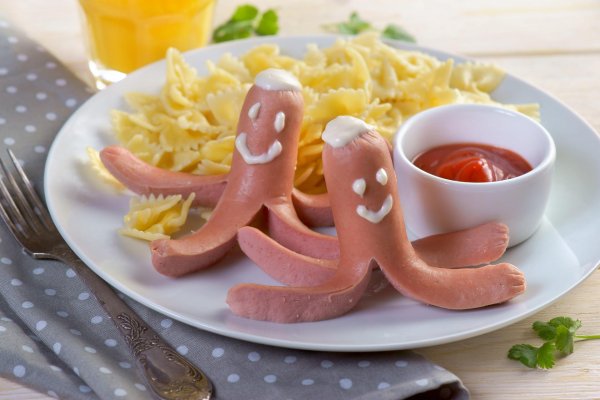 макароны с сосисками