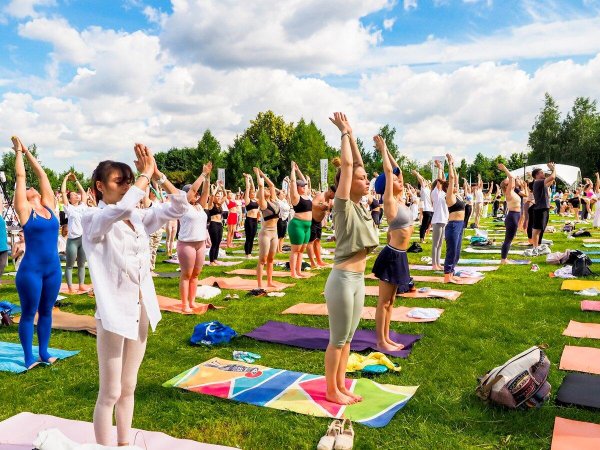 фестиваль йоги в царицыно