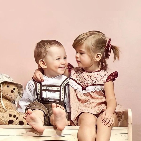 девочка с мальчиком